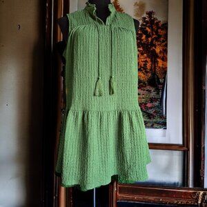 NWOT CALLIGRAPHIE (MED) Green Babydoll Style with Tassel Ties